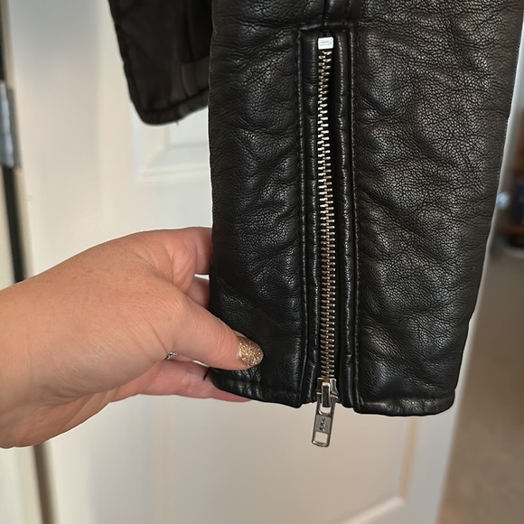 KIIND OF Faux Leather Jacket - Picture 8 of 11